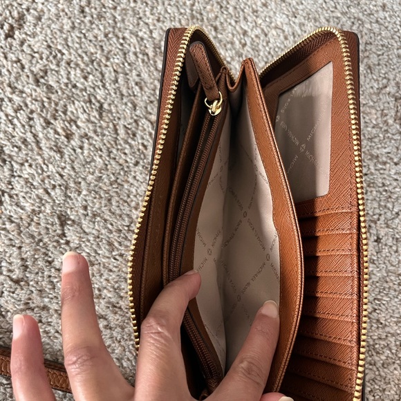 Michael Kors Brown Wallet/Wristlet - Picture 9 of 14